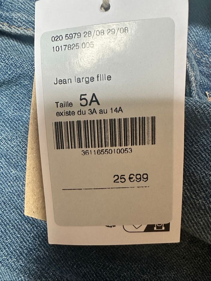 Lots 4 jeans neuf - photo numéro 2