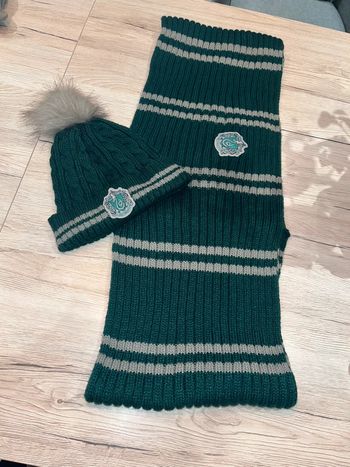Bonnet et tour de coup snood Serpentard Harry Potter