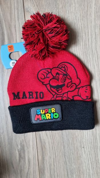 Bonnet super Mario neuf  2 / ans  marvel