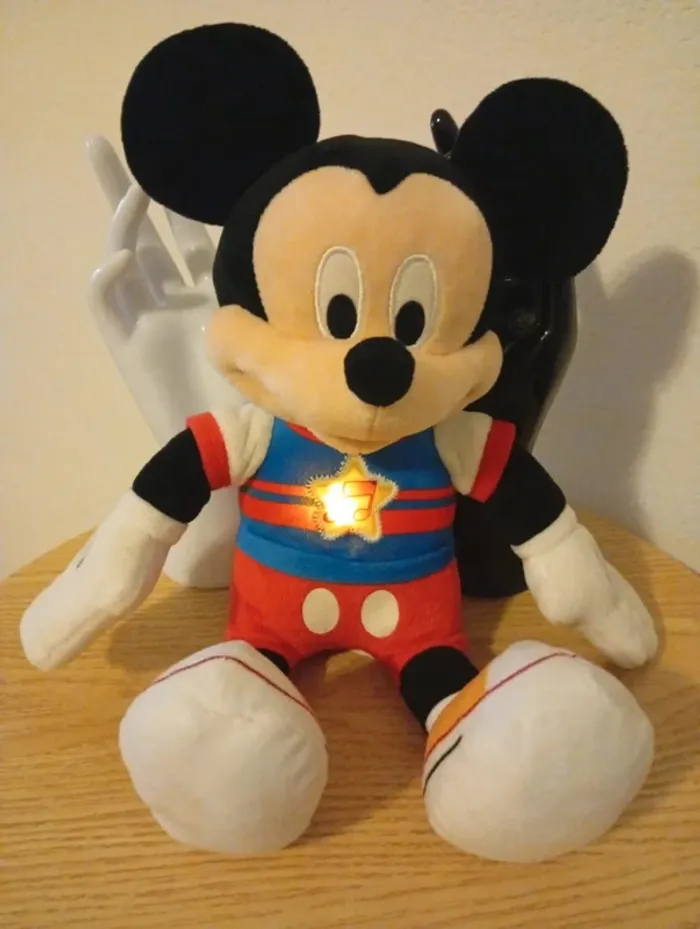Peluche mickey disney son et lumière 35cm tbe Disney