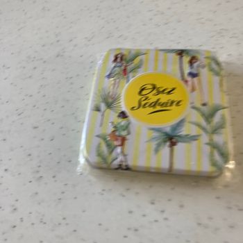 Boîte 7x7 c2cm en métal