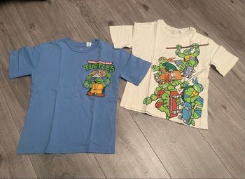 Lot 2 t-shirt h&M 4/6 ans 11O/116 centimètres tortues ninja 