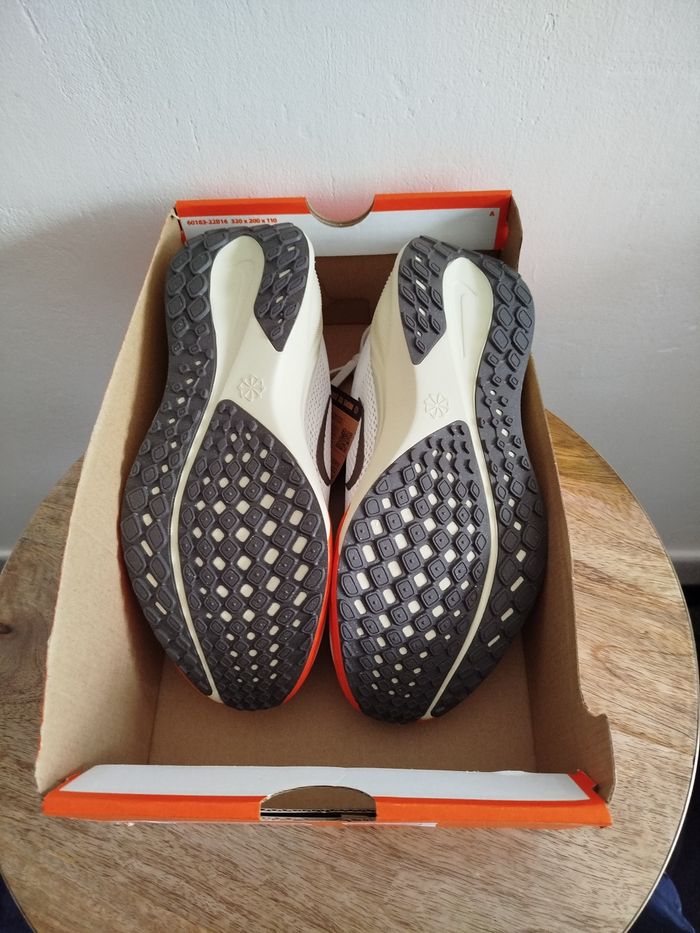 Baskets Nike T 39 - photo numéro 6