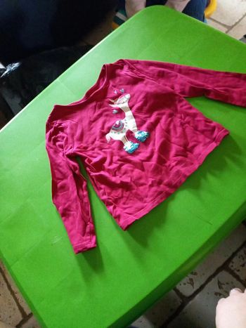 Tee shirt manche longue rouge 4ans