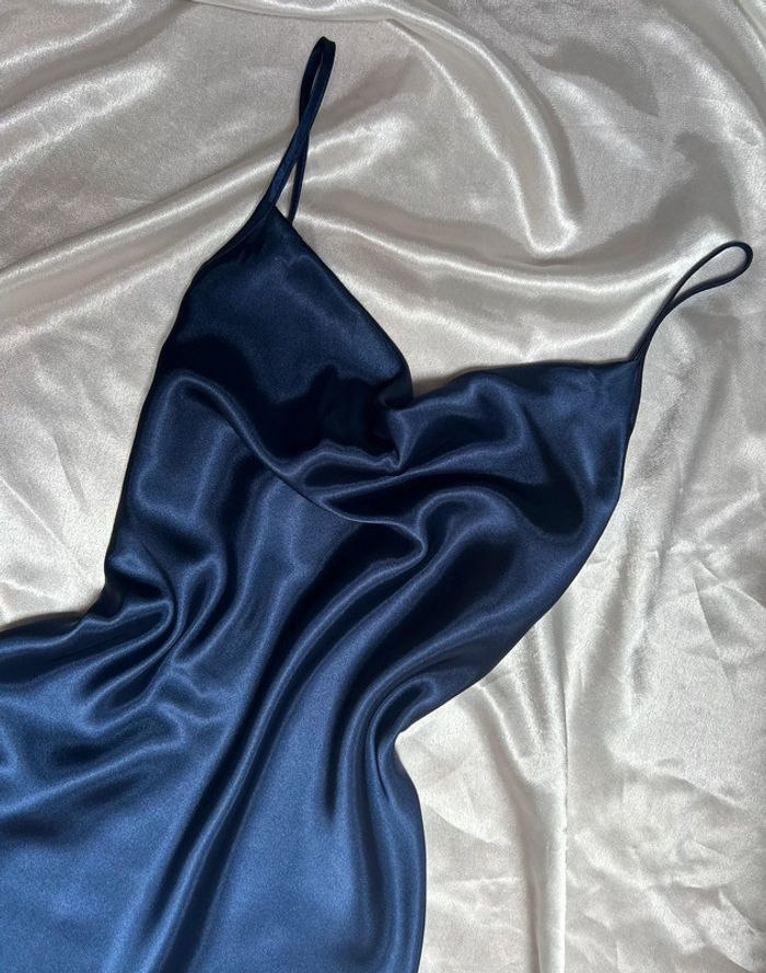 Nuisette longue satin - photo numéro 3
