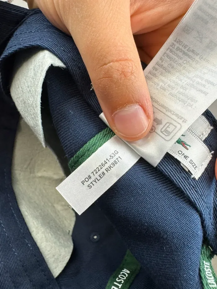 Casquette Lacoste Bleu marine Logo Brodé Neuve - photo numéro 9