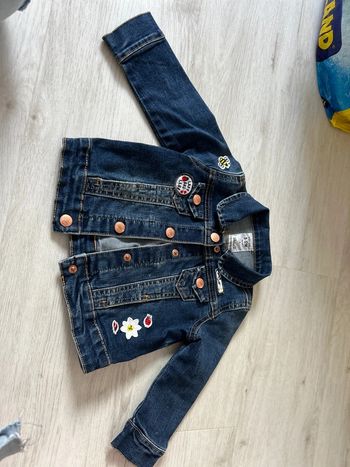 Veste en jean 9-12 mois.