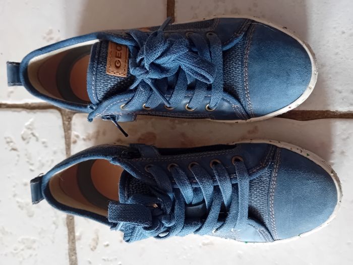 Basket pointure 33. - photo numéro 4