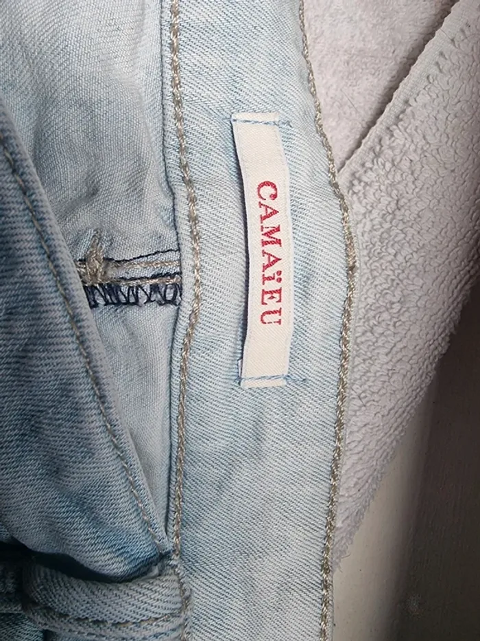 Bermuda en jean bleu clair 38 Camaïeu - photo numéro 2