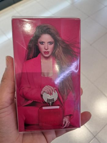 Eau de parfum Shakira rose fucsia
