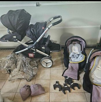 Poussette double, jumeaux ou âges rapprochés,Redcastle 2 Cosy + 2 Nacelles