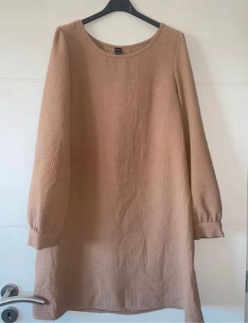 Robe beige taille L