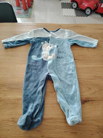 Pyjama taille 12 mois