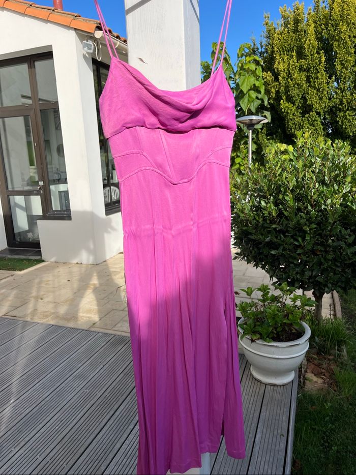 Robe longue rose