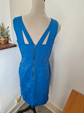 Robe bleu sinequanone taille 40