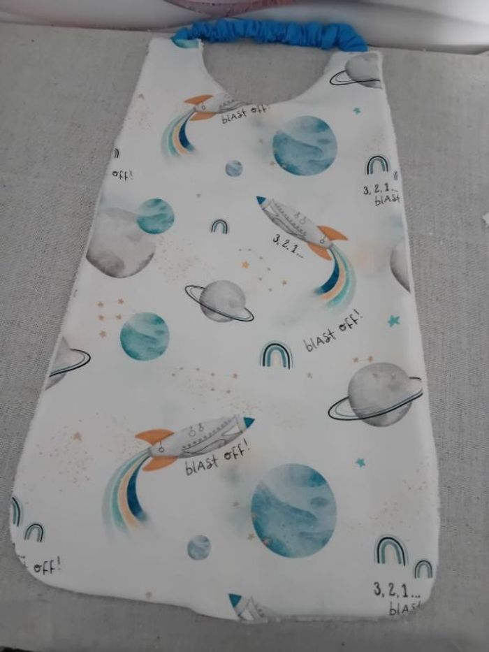 Bavoir  maternelle long cou élastique