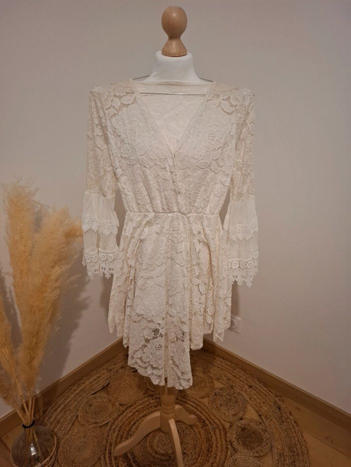Combishort robe en dentelle blanche crème taille XS/S 34/36