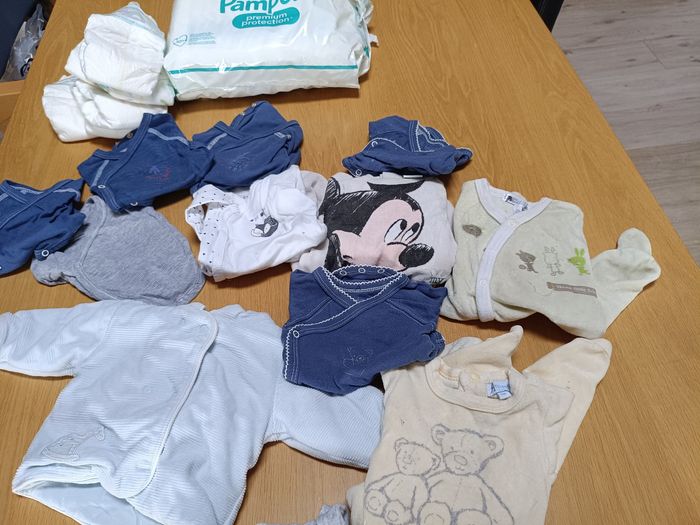 Lot vêtements naissance - photo numéro 2