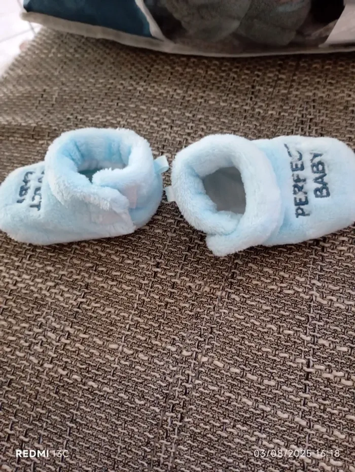 2 paires de chaussons - photo numéro 4