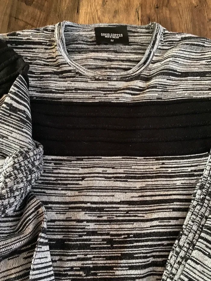 Pull homme taille M - photo numéro 2