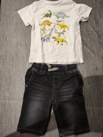 Bermuda et Tee shirt 3 Pommes 9/12 mois 80 cm