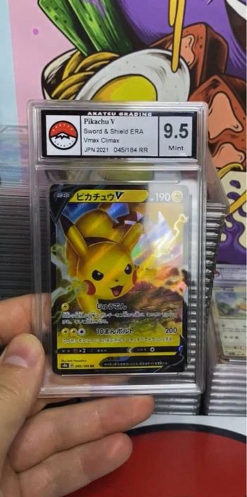 Pikachu V gradé 9.5