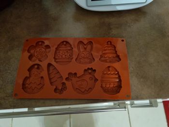 Moule sur le thème de Pâques Neuf