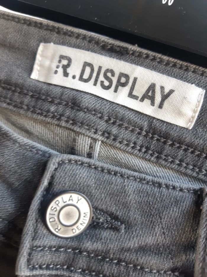 R.display jean taille 34 gris état neuf - photo numéro 4