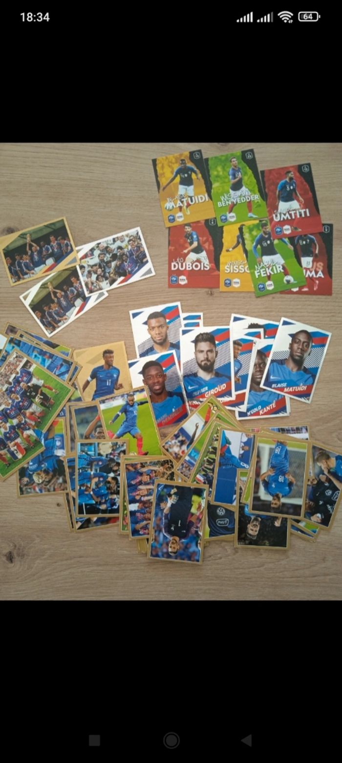 Cartes et autocollants foot panini