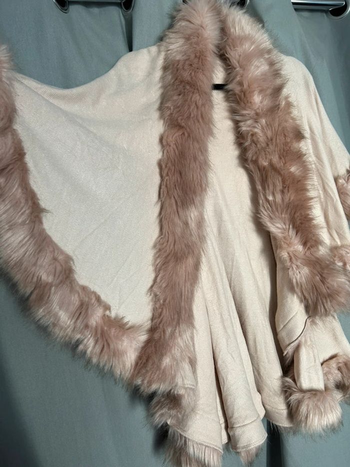 Veste fausse fourrure - photo numéro 2