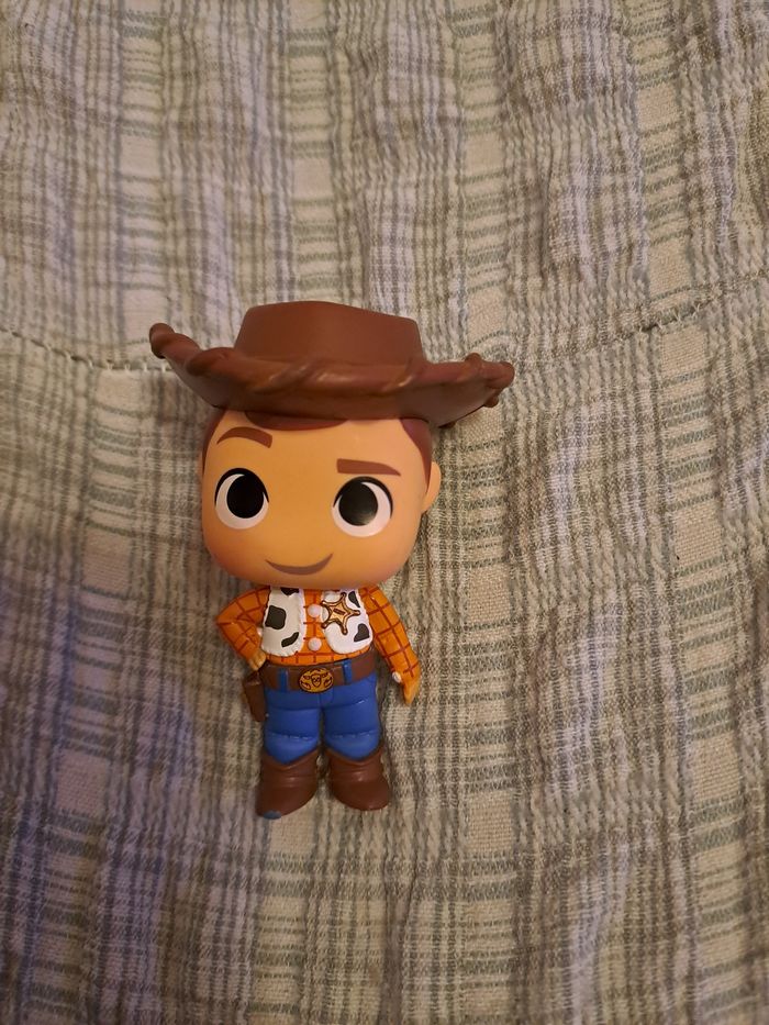 Funko pop woody toy story
