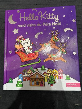 Livre « hello kitty rend visite au père Noël »