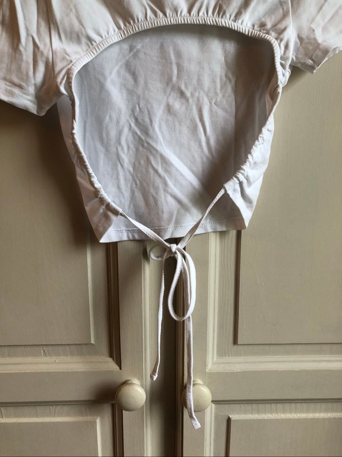 Crop top dos nu - photo numéro 4