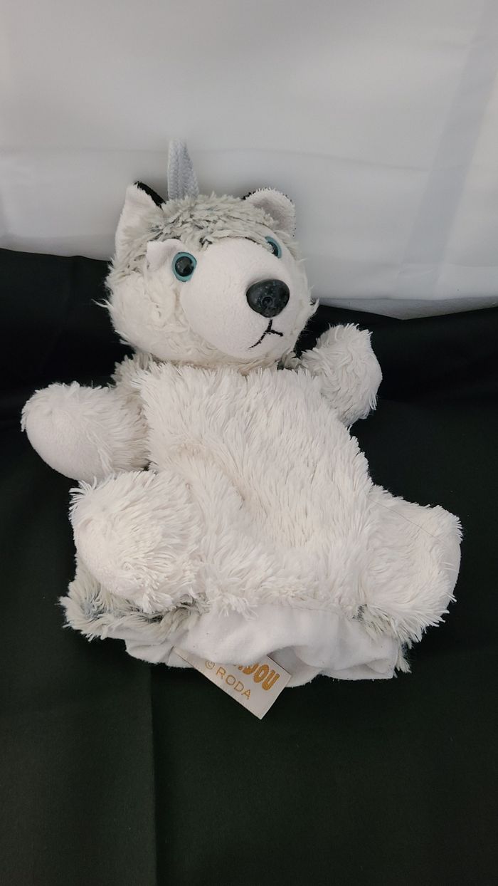 Doudou marionnette husky RODADOU RODA blanc gris poil long - photo numéro 6