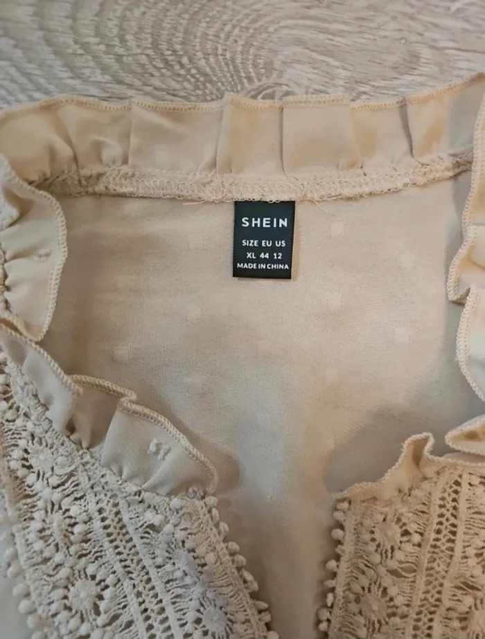 Blouse - photo numéro 2