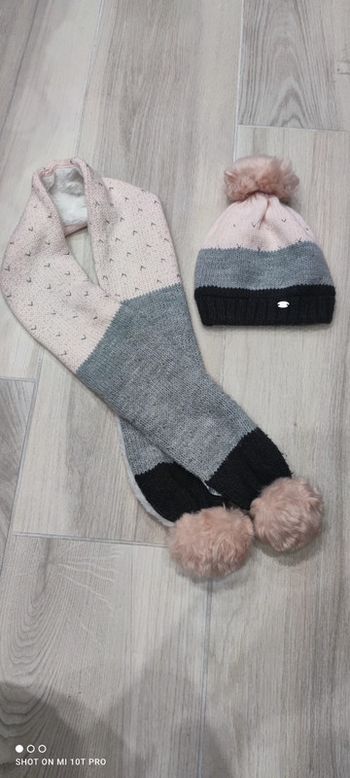 Ensemble écharpe et bonnet