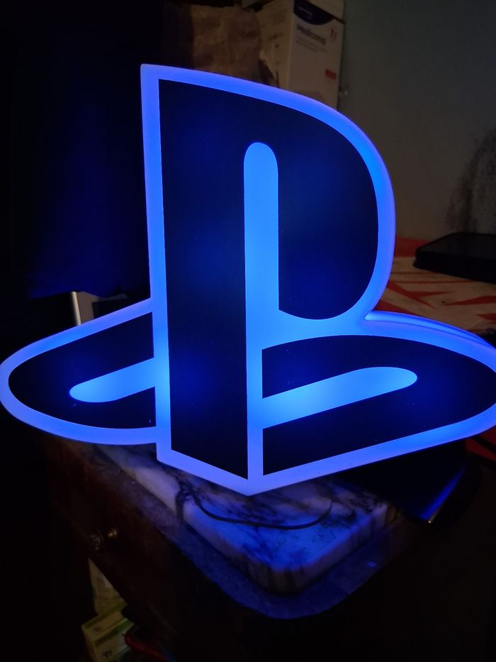 Lampe PlayStation - photo numéro 2