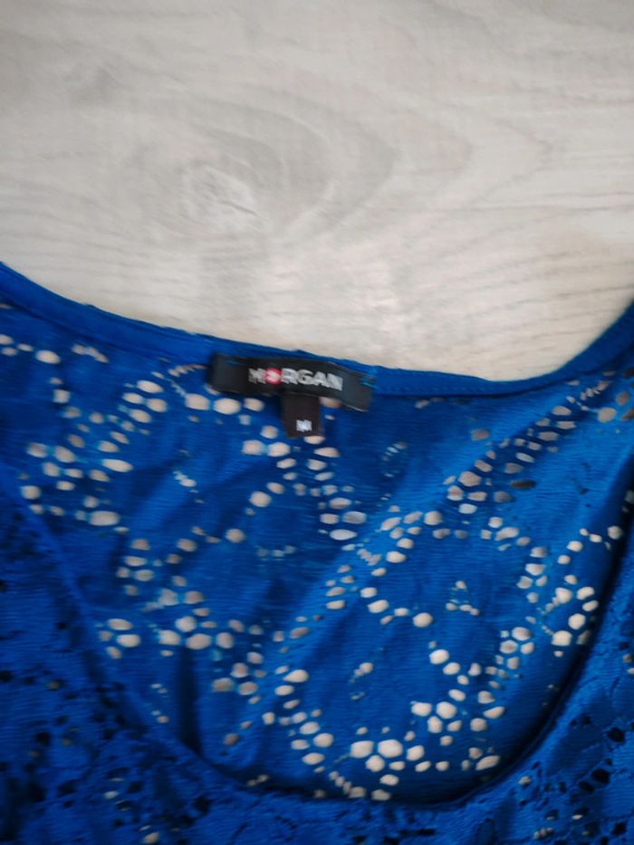 Robe courte. Taille 38. - photo numéro 3