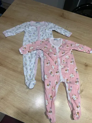 Lot 2 pyjamas 6mois