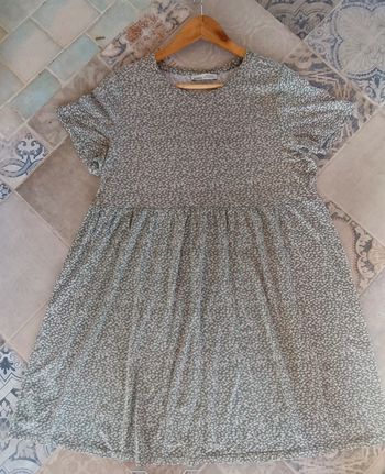 Jolie robe Pull&Bear - XL