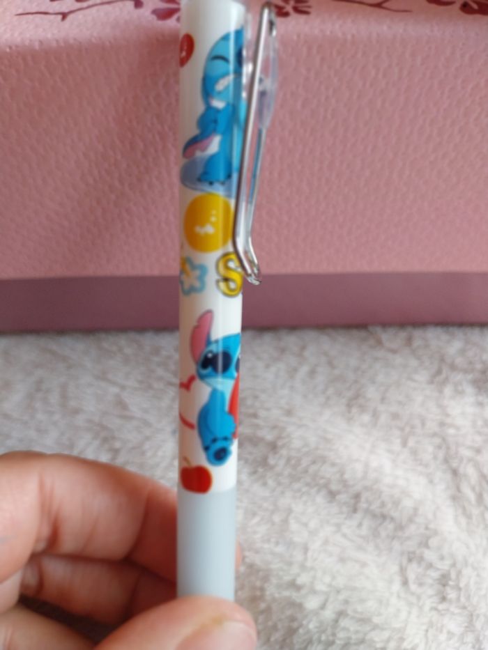 Stylos encre noire stitch 1e50 pour 1 - photo numéro 5