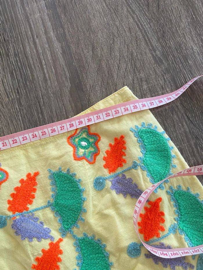Mini jupe d’été à volants vintage jaune avec broderies - photo numéro 8