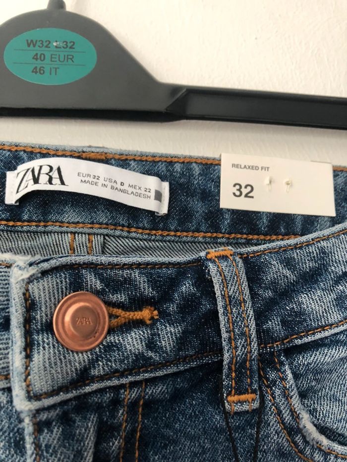 Superbe beau jean relaxed fit Zara neuf avec étiquette taille 32 - photo numéro 4