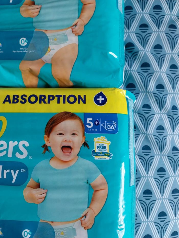 Couches pampers - photo numéro 2