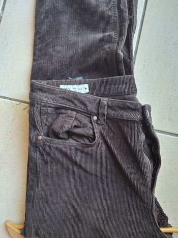 Pantalon de velours marron Zara t.46 