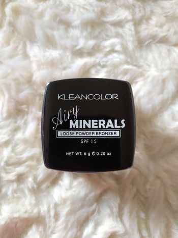 Kleancolor Airy Loose Powder Bronzer SPF15
