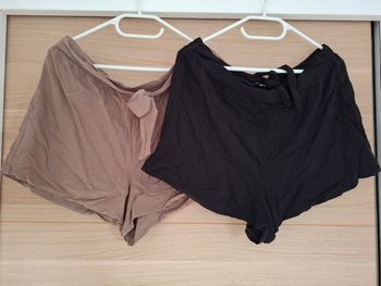 2 shorts primark 44