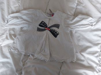 Jolie haut bébé fille taille 6mois