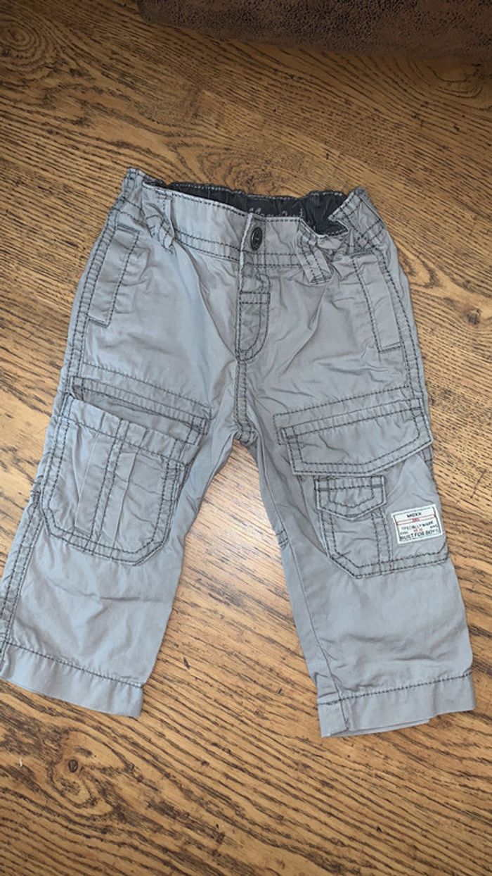 Pantalon Mexx gris 6-9 mois