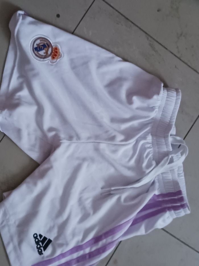 Maillot benzema réal madrid 2022 2023 - photo numéro 3